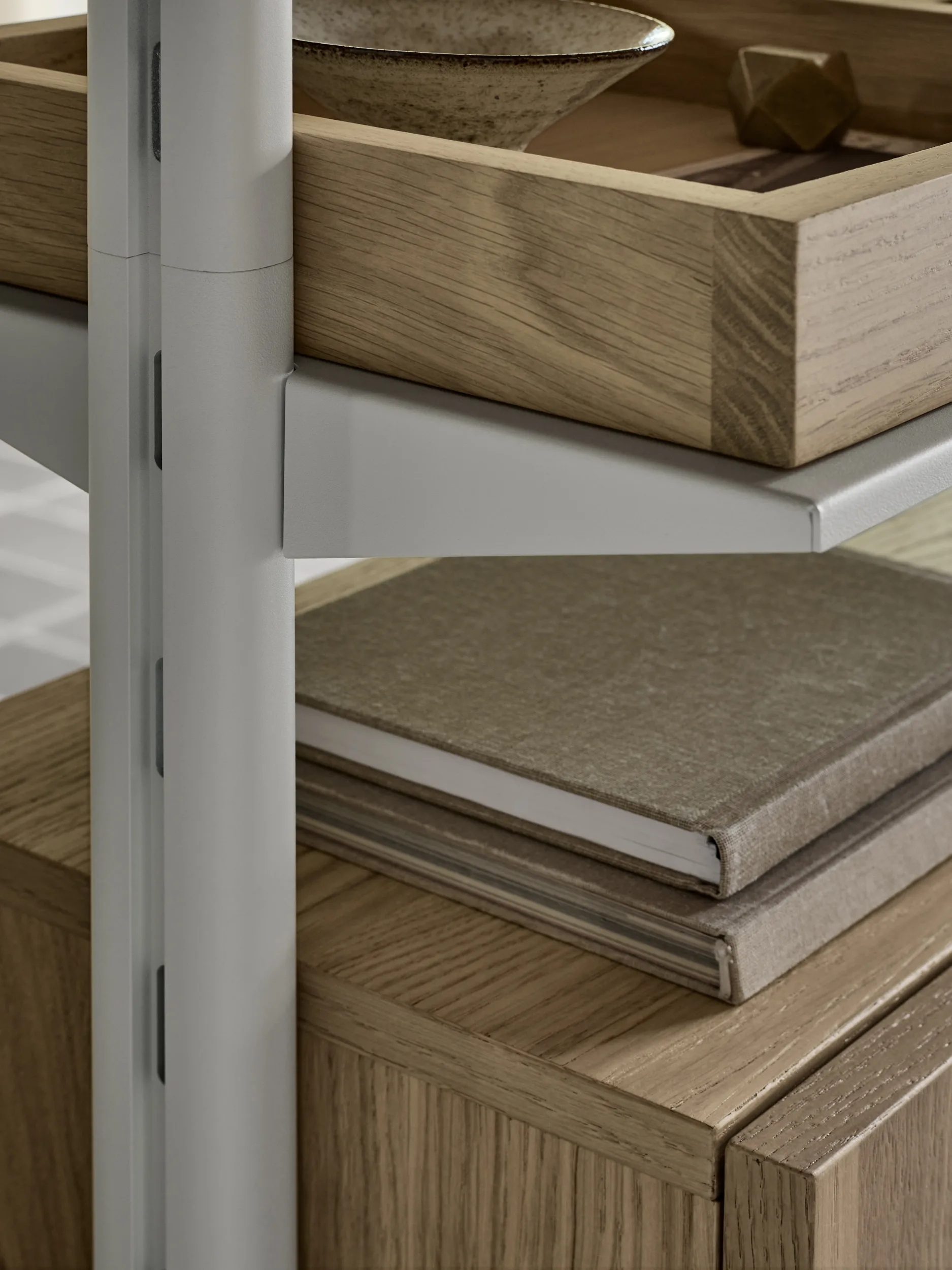 Pira G2 shelving system F C B White/Oak 248–255 cm,  Pira