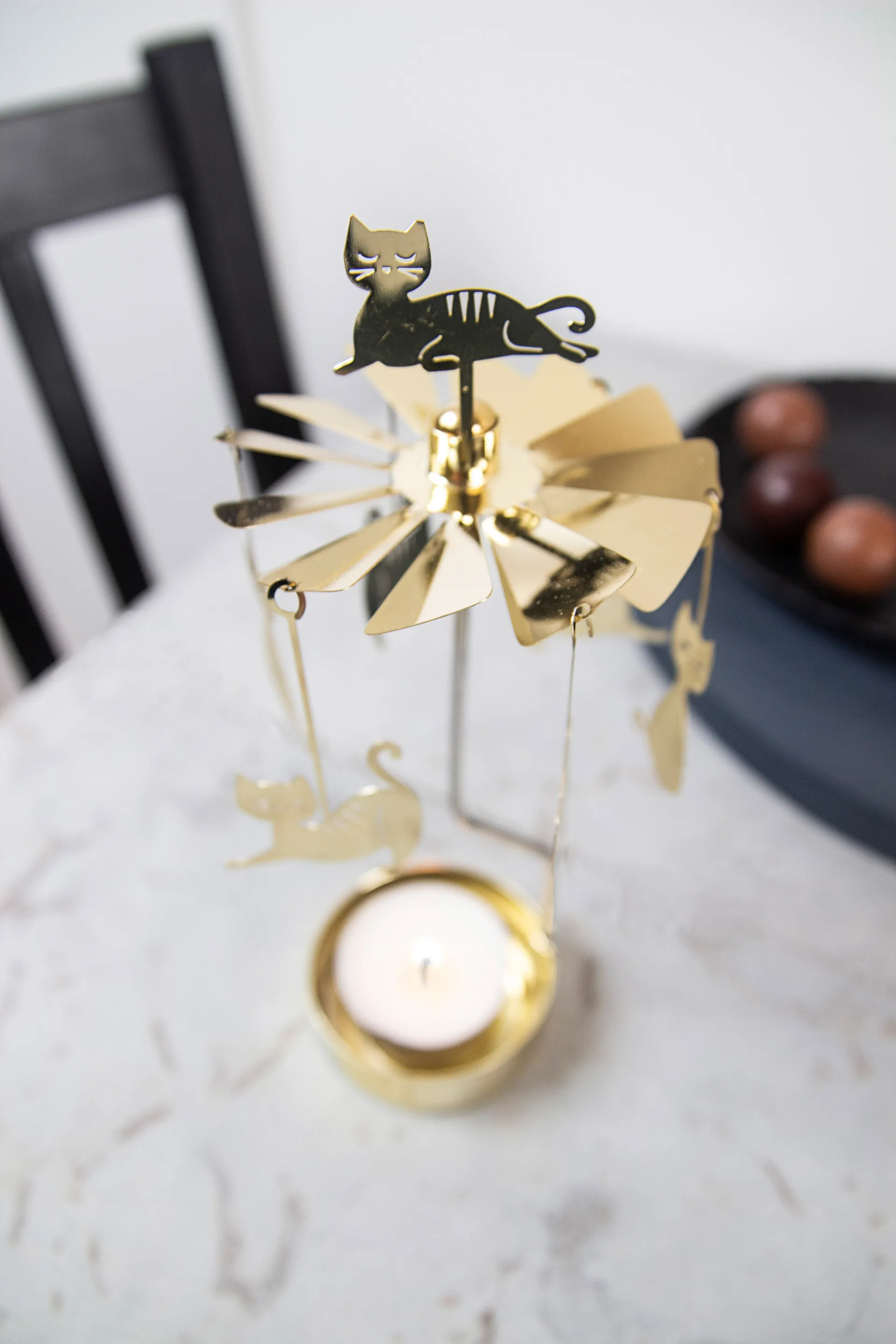 Cat family Angel Chimes, Gold Pluto Design