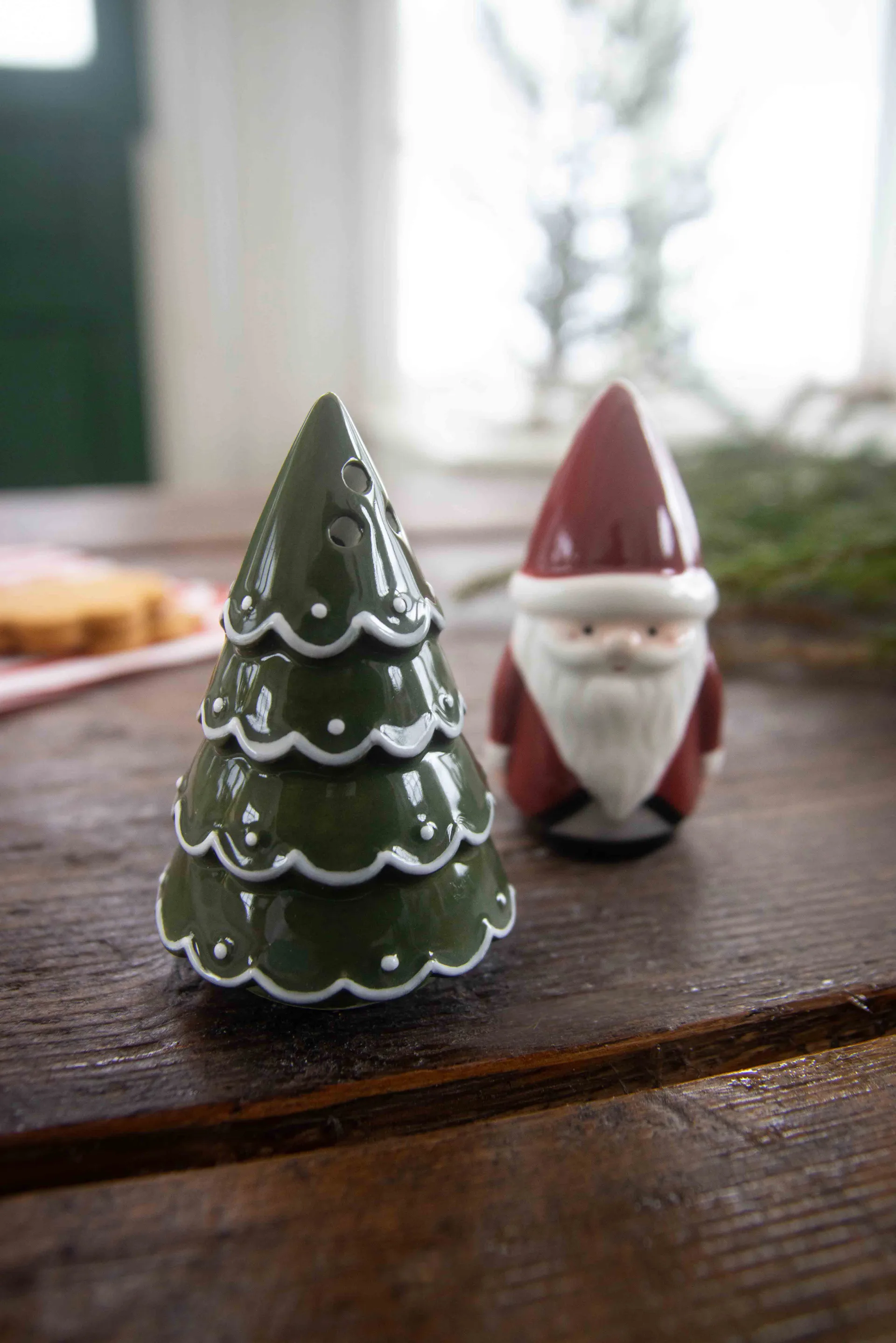 Santa salt & pepper shakers, Santa, spruce Pluto Design