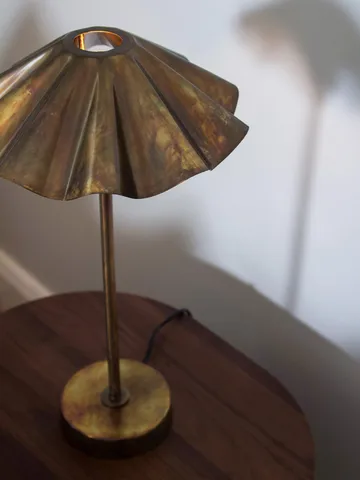 Aira table lamp - Burnished brass, 46 cm - PR Home