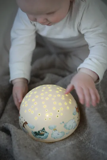 Moomin night lamp with starry sky and music - Yellow - Rätt Start