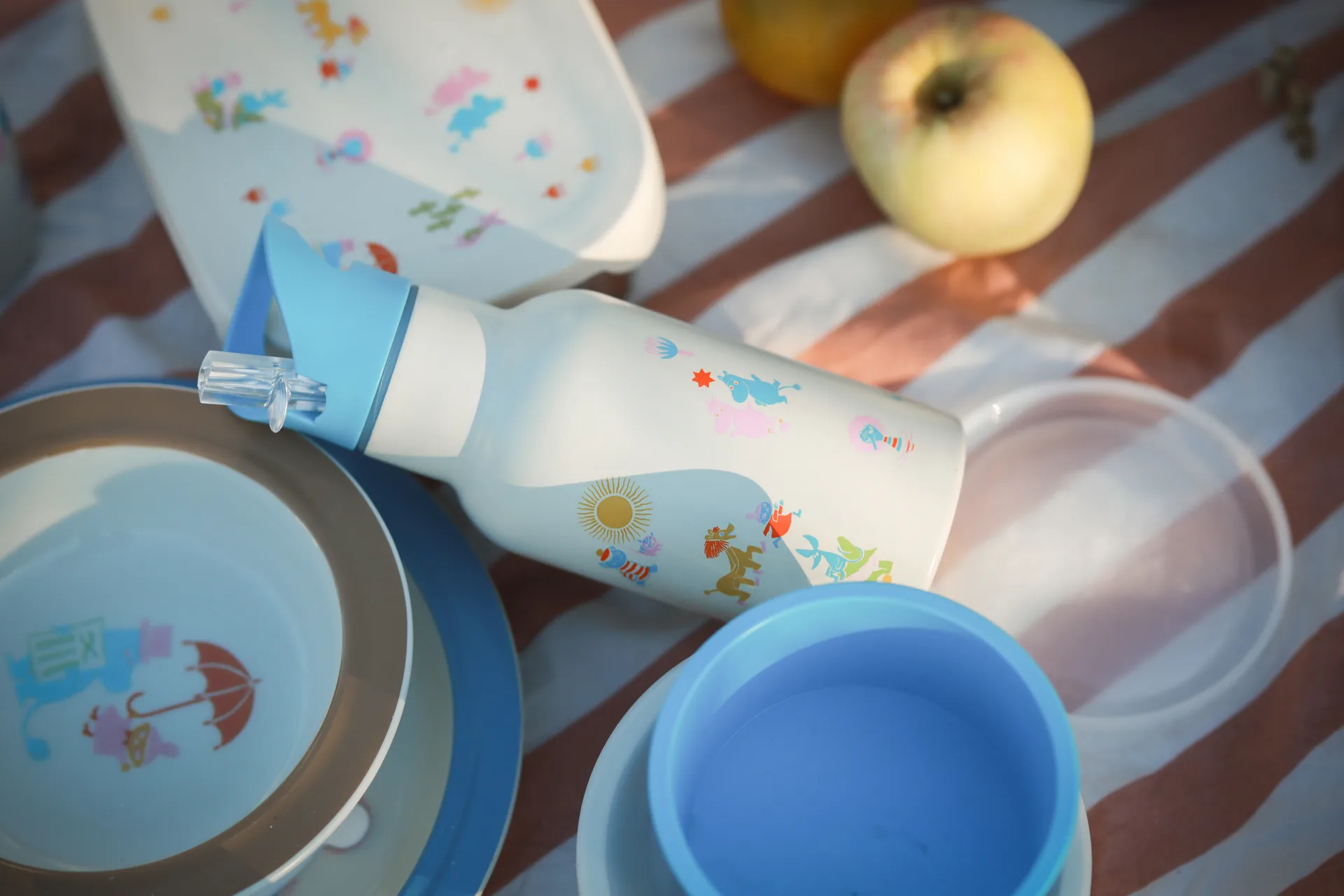 Mumin 80 water bottle 34 cl, Beige-blue Rätt Start
