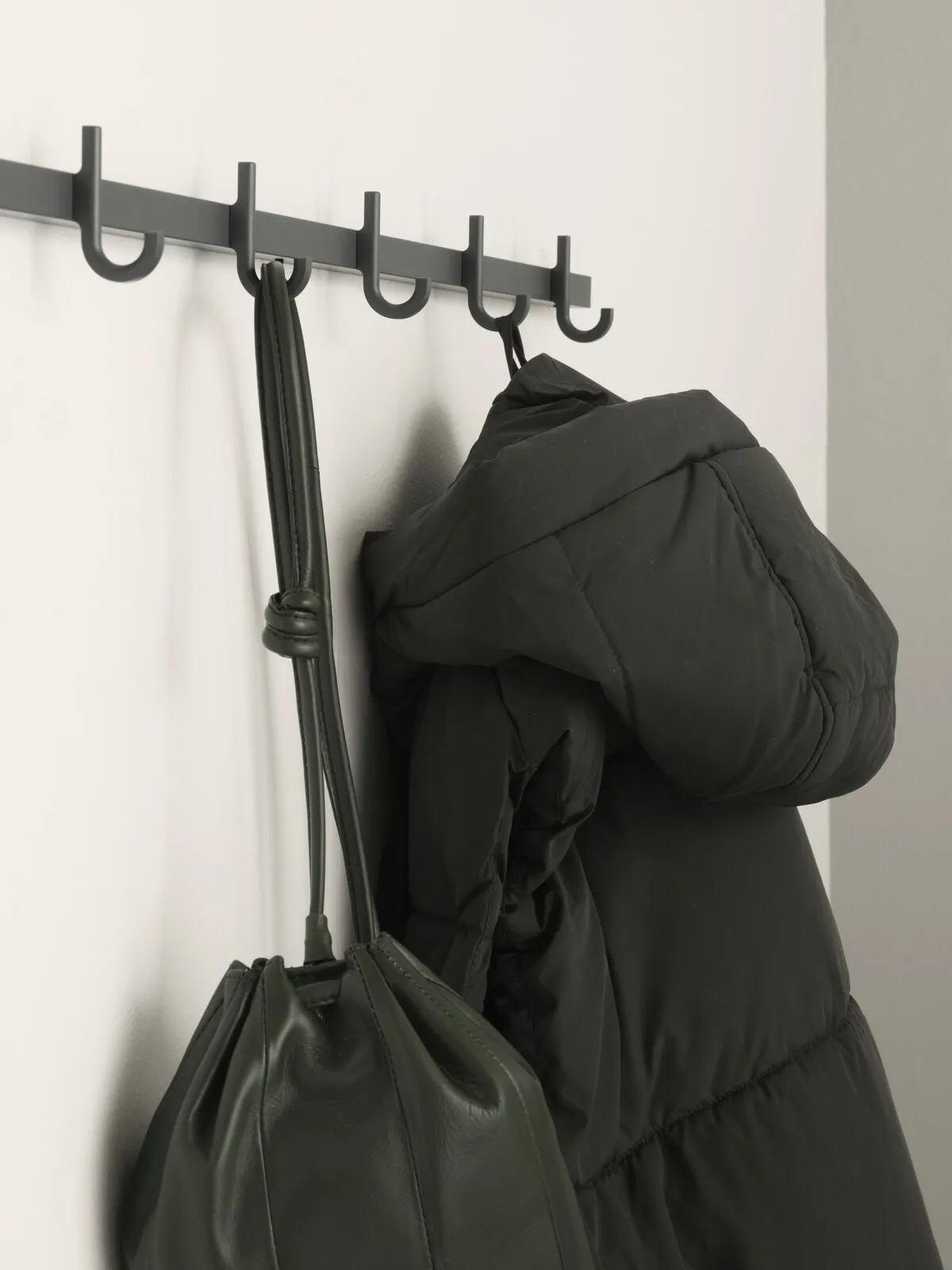 Relief hook rack medium 82 cm, Grey Relief