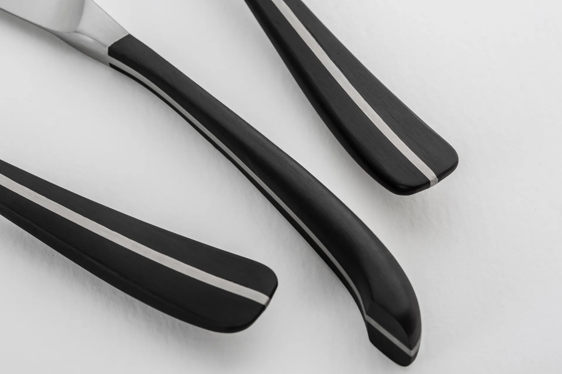 Contour knife, black Robert Welch