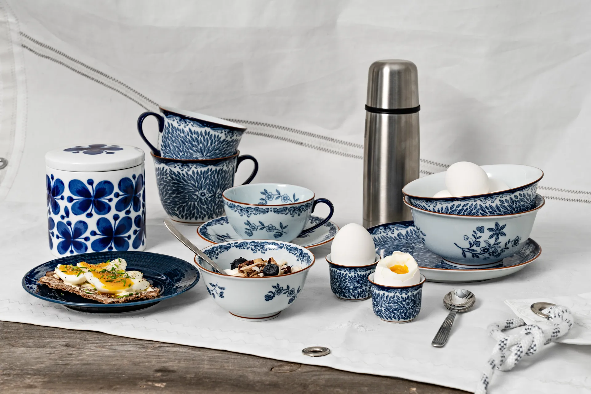 Ostindia cup with saucer 16 cl gift wrap, Blue-white Rörstrand