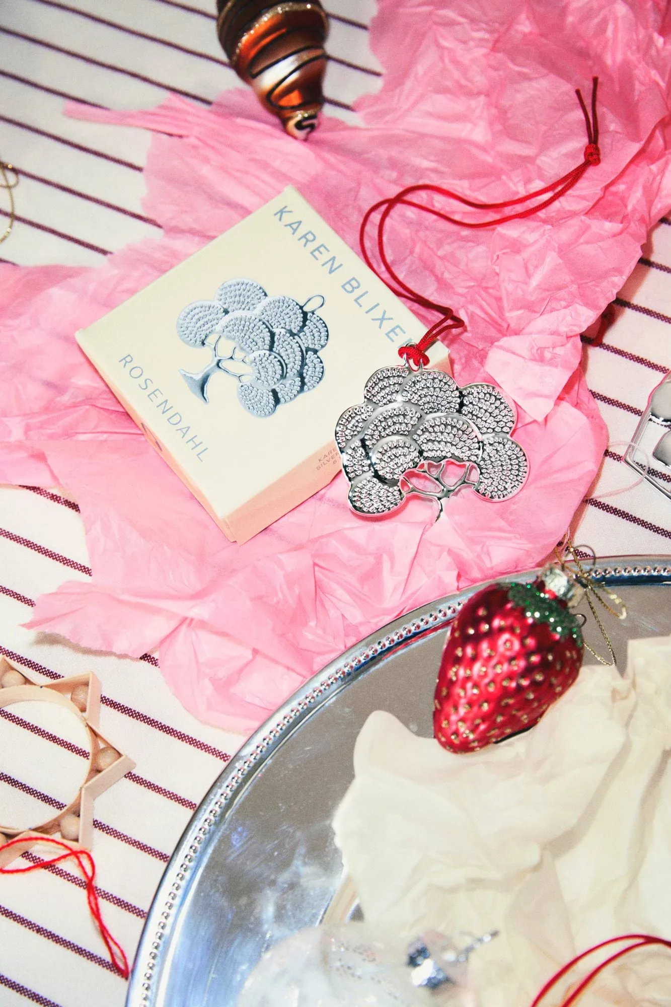 Karen Blixen oak hanging decoration, Silver-plated, 6 cm Rosendahl