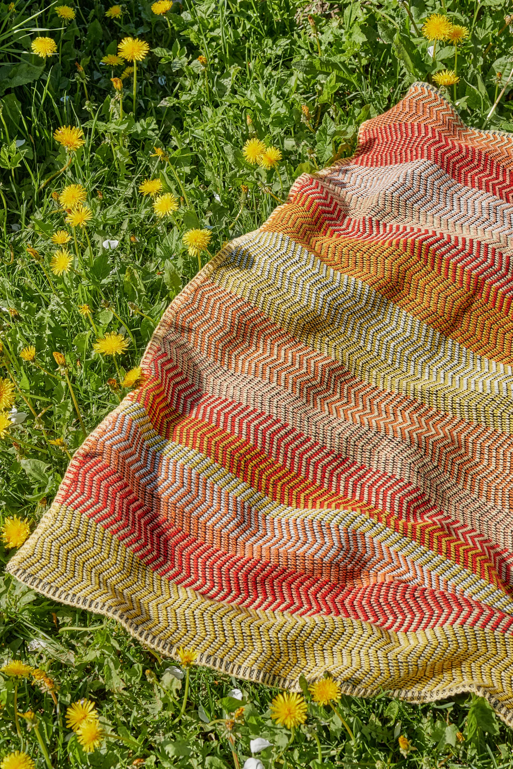 Fri blanket 150x200 cm, Summer red Røros Tweed
