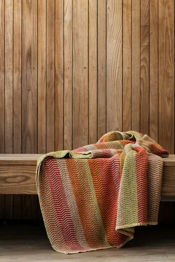 Fri blanket 150x200 cm - Summer red - Røros Tweed