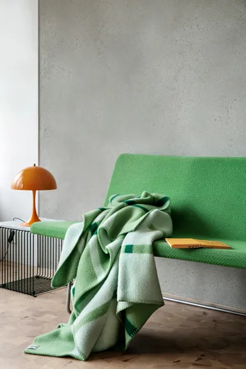 Knut blanket 135x200 cm - Field green - Røros Tweed