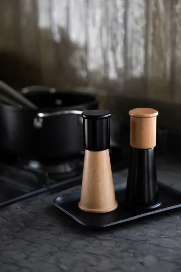Cucumber salt and pepper grinder small 2 pieces - Black-brown - Sagaform