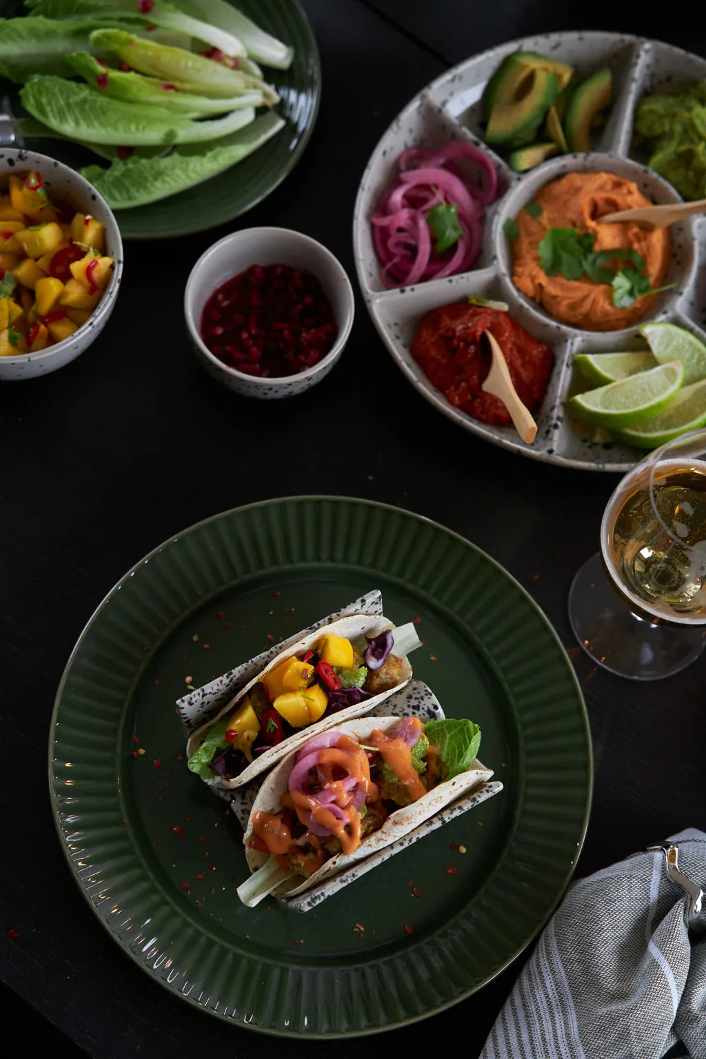 Ditte taco stand 2-pack, grey-black Sagaform