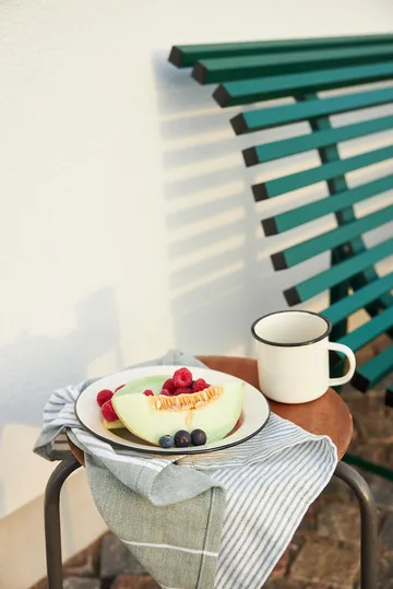 Doris enamel plate Ø20 cm - Beige - Sagaform
