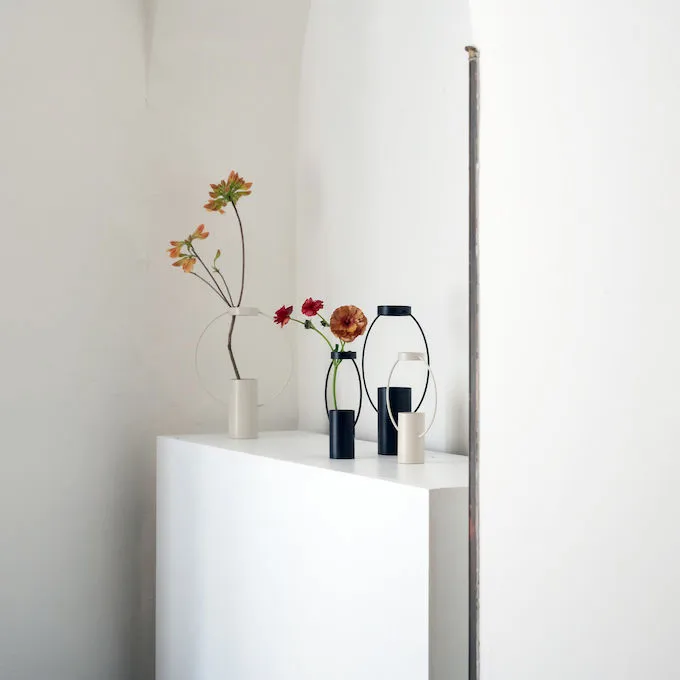 Moon vase 30 cm, sand Sagaform