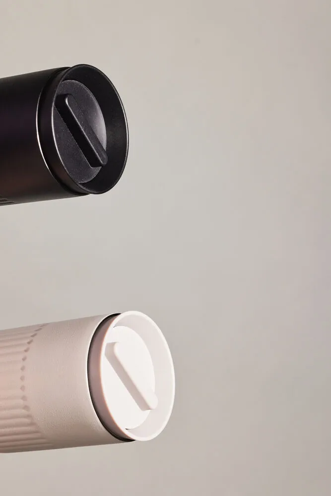 Tova car mug thermos mug 32 cl, Black Sagaform