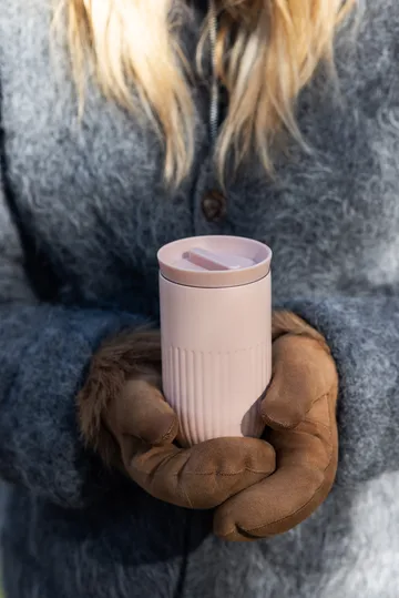 Tova car mug thermos mug 32 cl - Pink Pantone - Sagaform