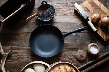 Satake frying pan in lightweight cast iron ceramic - 24 cm - Satake