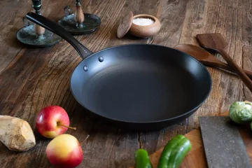 Satake frying pan in lightweight cast iron ceramic - 30 cm - Satake