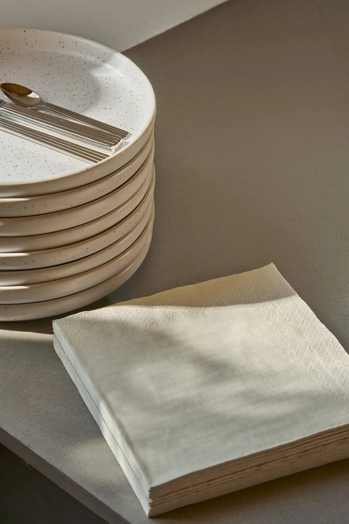 Plain paper napkin, Beige, 20-pack, 40x40 cm Scandi Essentials