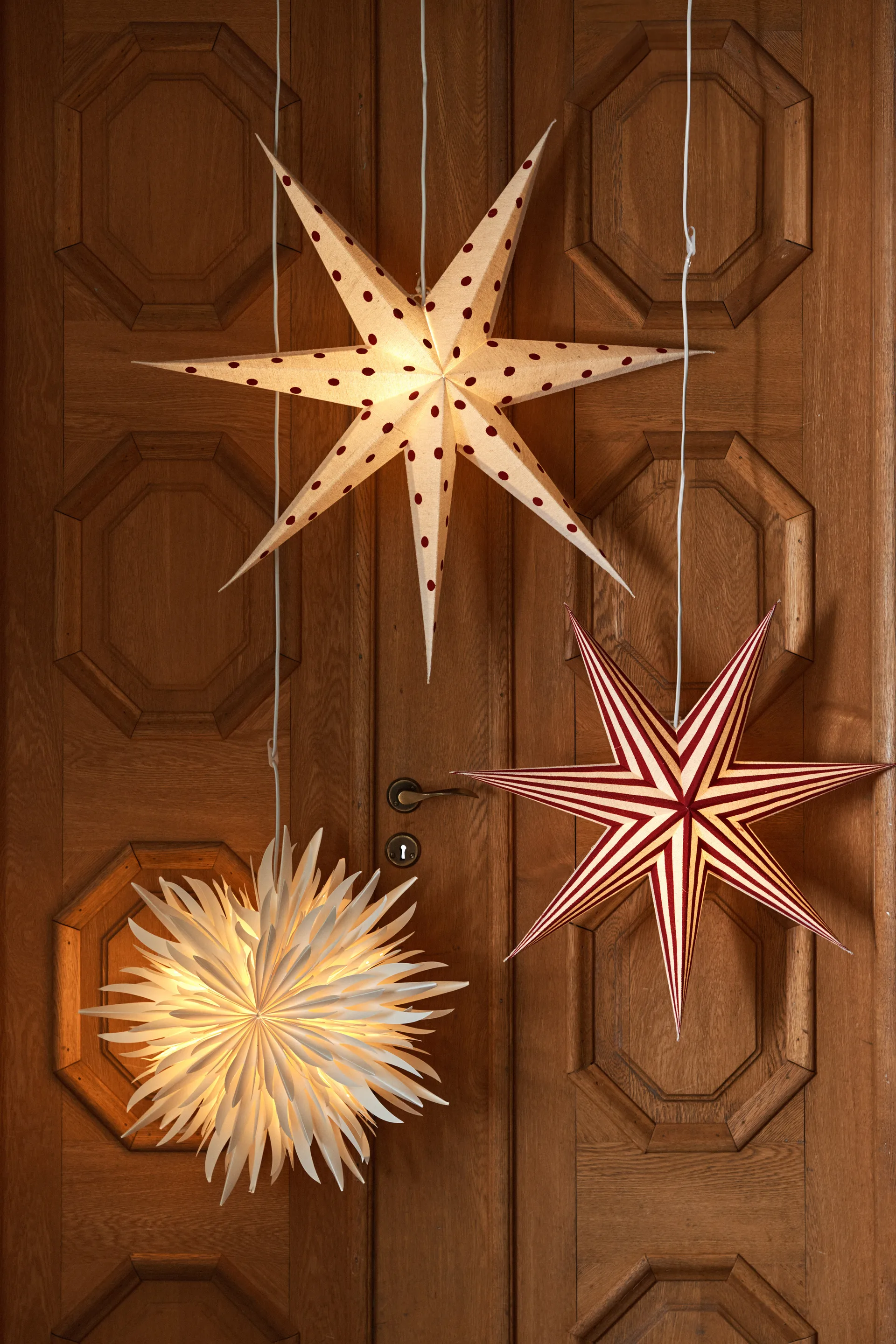 Bare advent star white-red dots, 80 cm Scandi Living