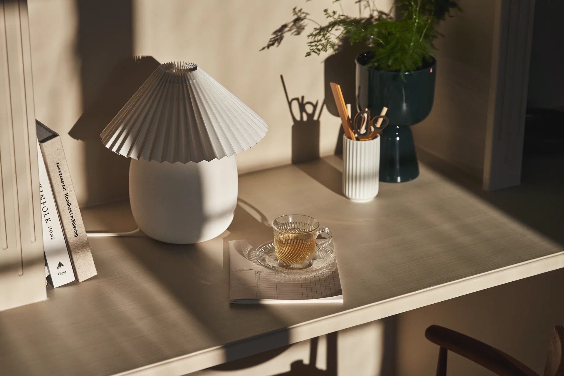 Boulder table lamp 29 cm white-pleated white,  Scandi Living