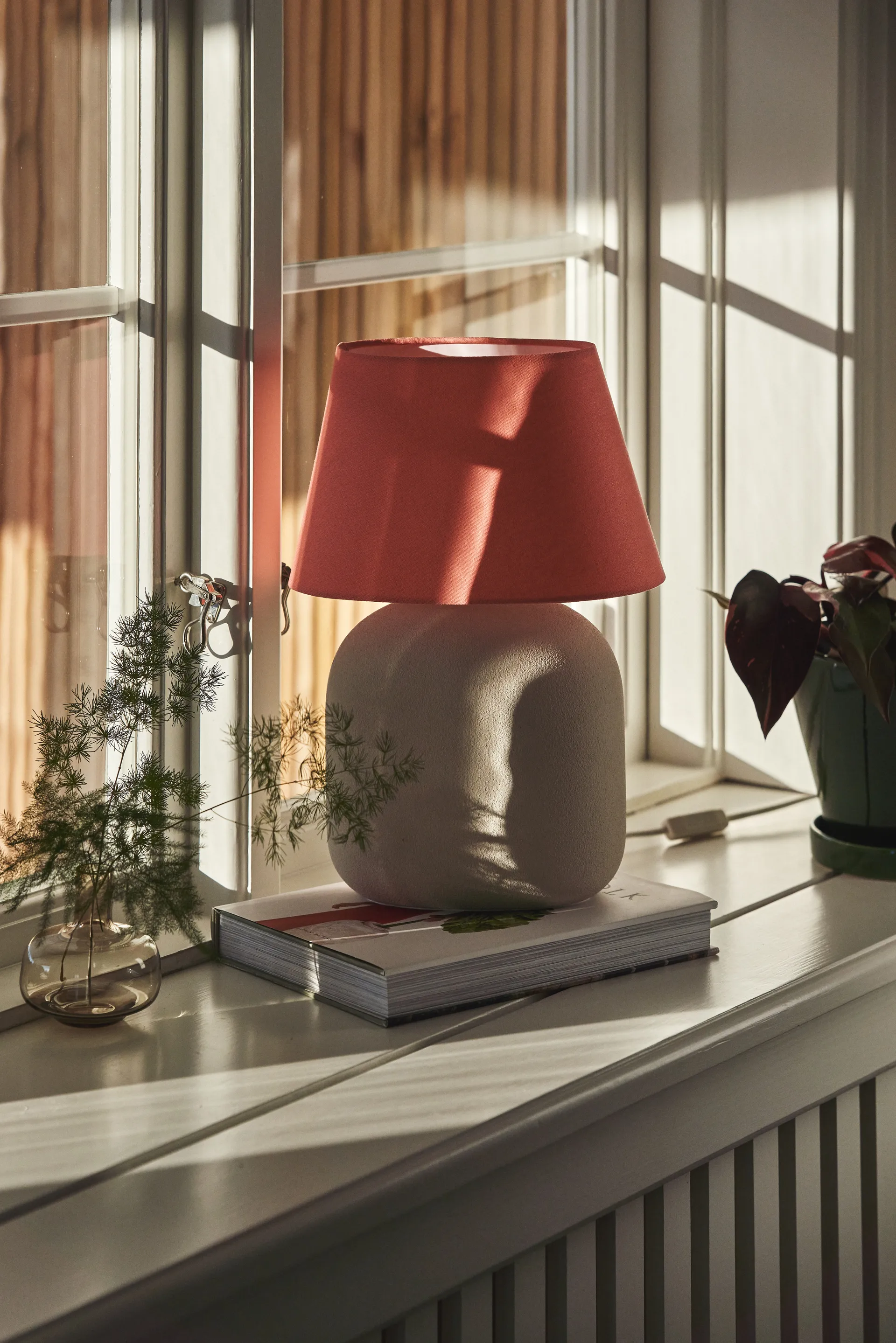 Boulder window lamp grey-peach Scandi Living