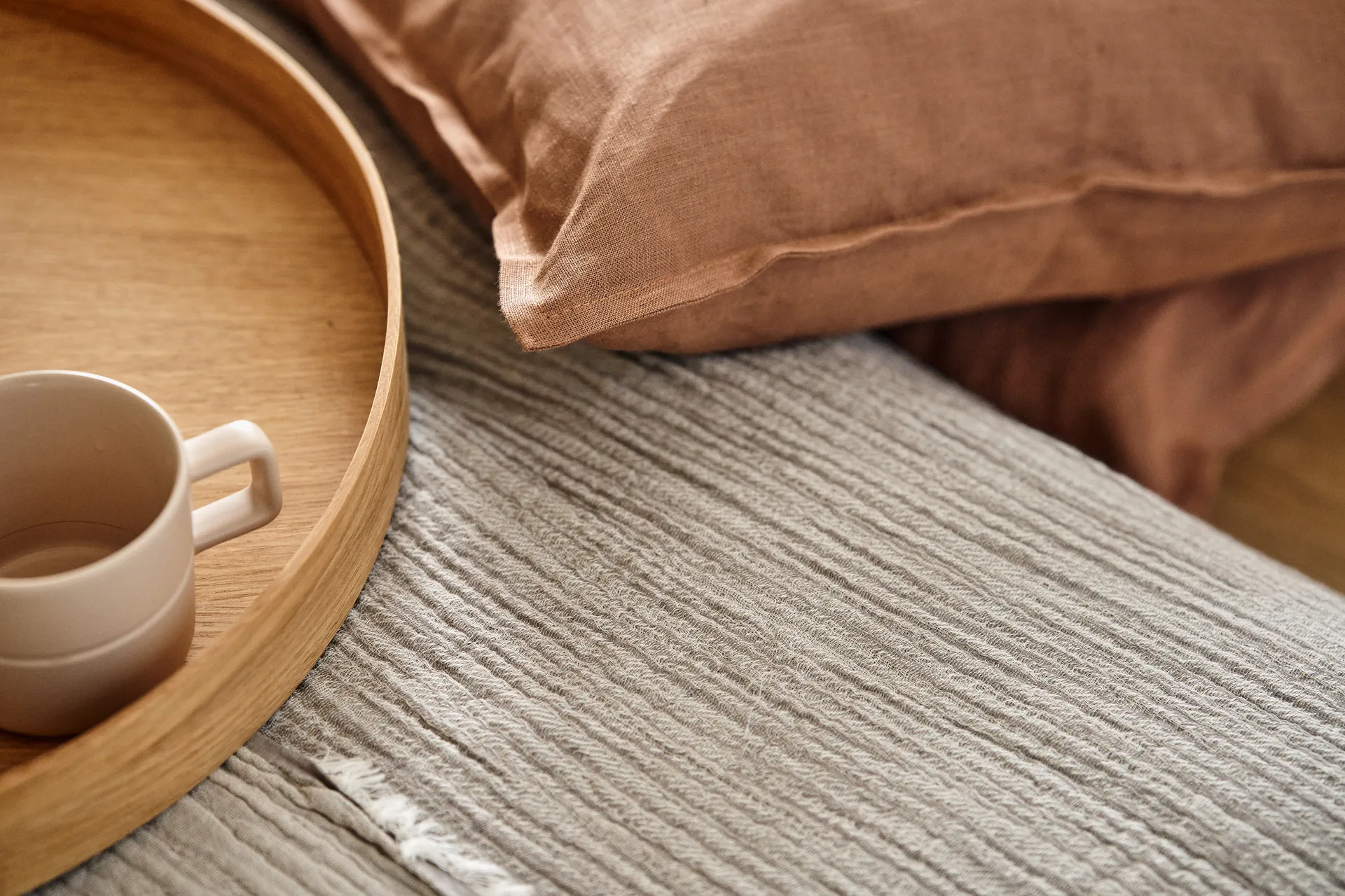 Breeze throw 260x260cm, Grey Scandi Living