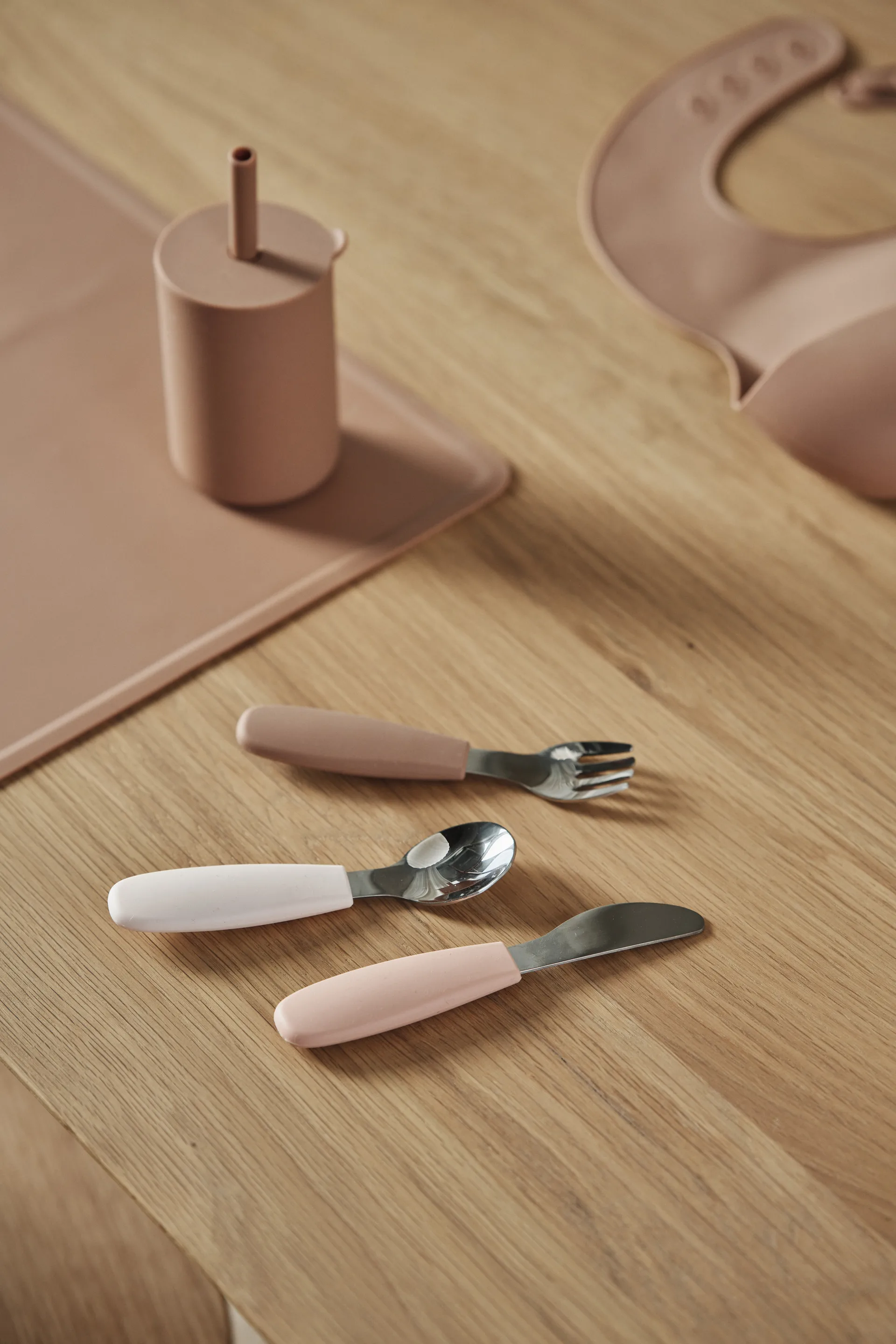 Dine cutlery set silicone 3 pieces, Blusher Scandi Living