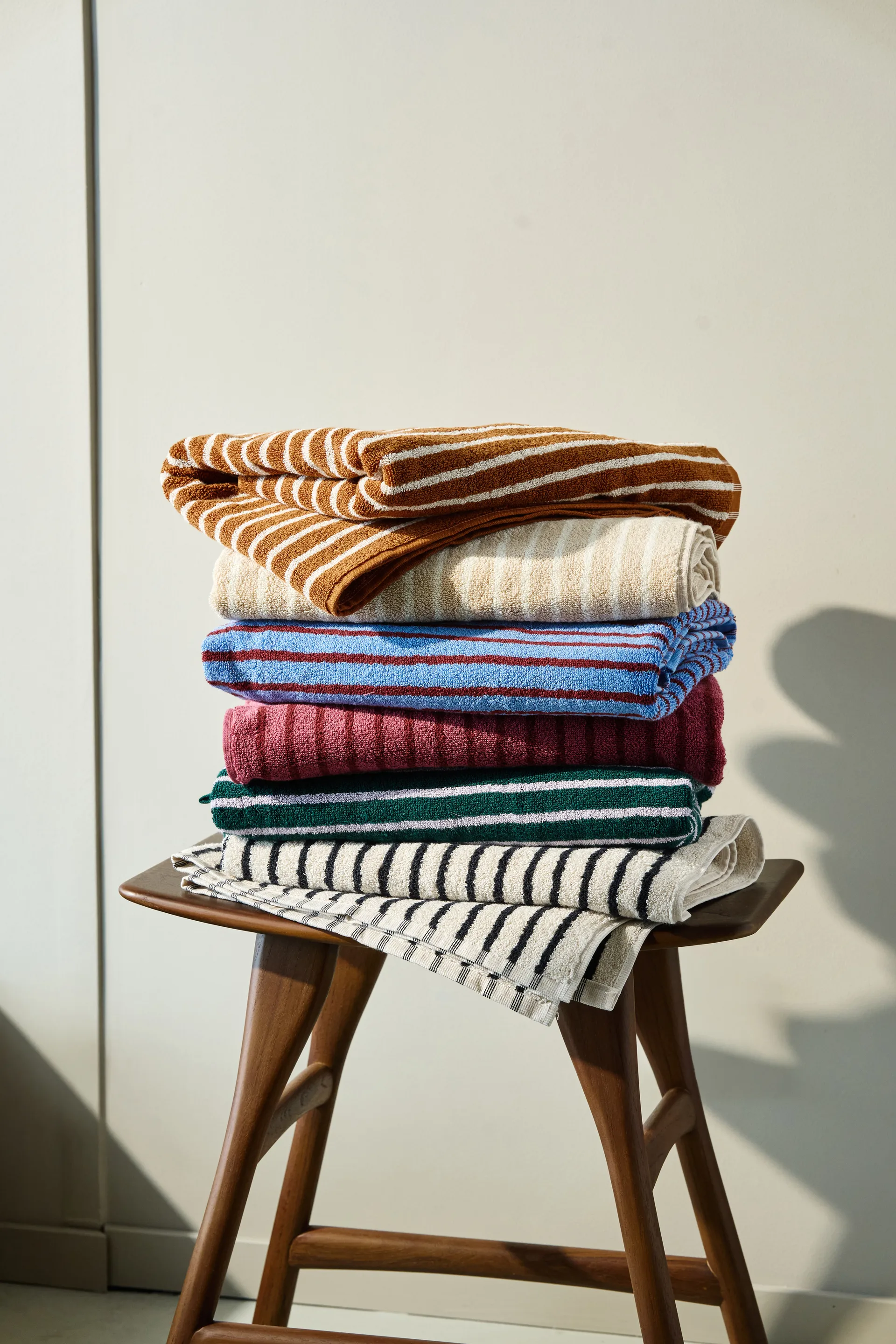 Drift bath towel 70x140 cm, Brown-white Scandi Living