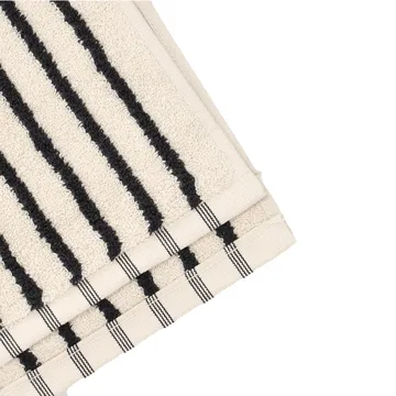 Drift bath towel 70x140 cm - White-black - Scandi Living