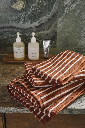 Drift towel 30x50 cm - Brown-white - Scandi Living