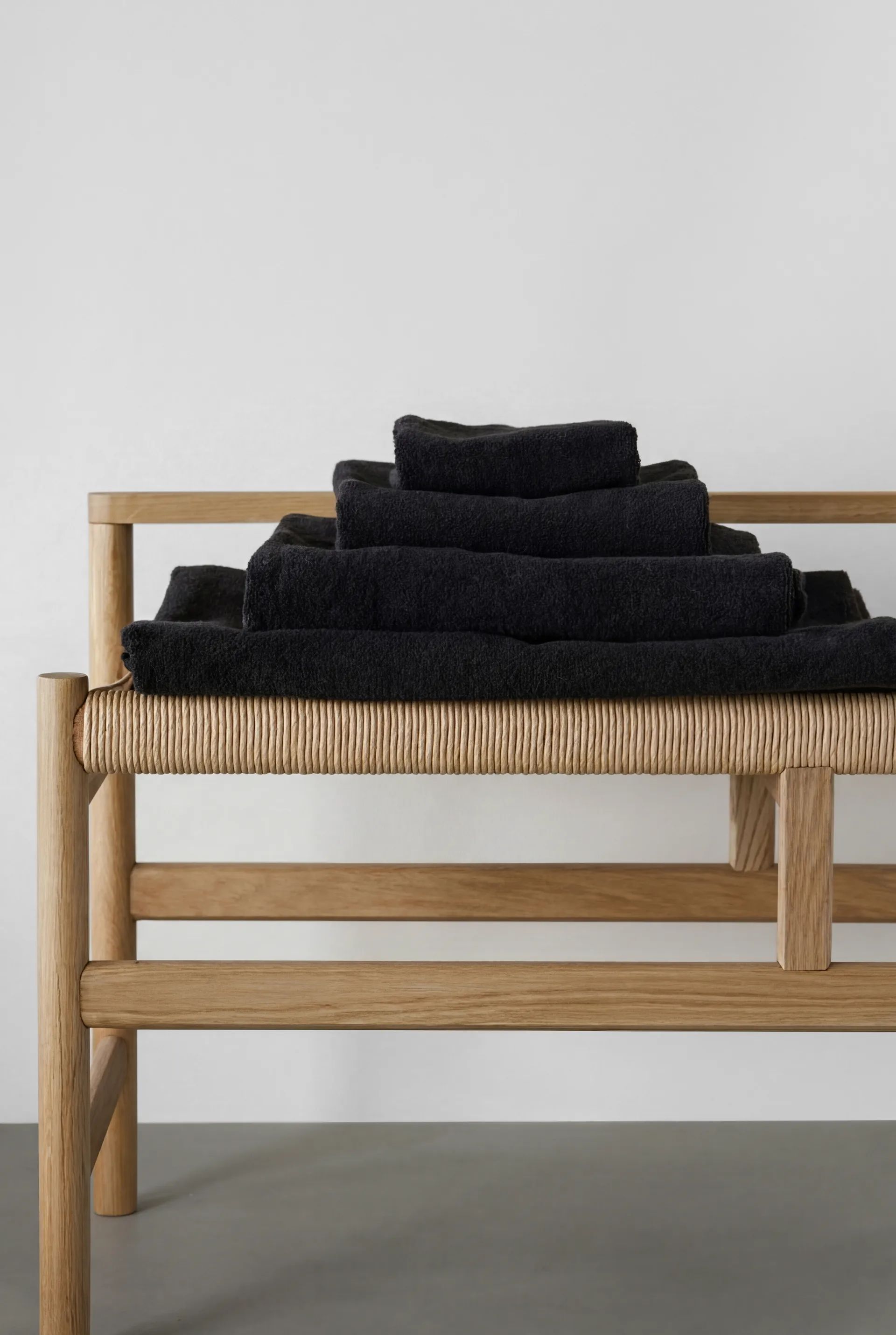 Drift towel set 4 pieces - Black,  Scandi Living