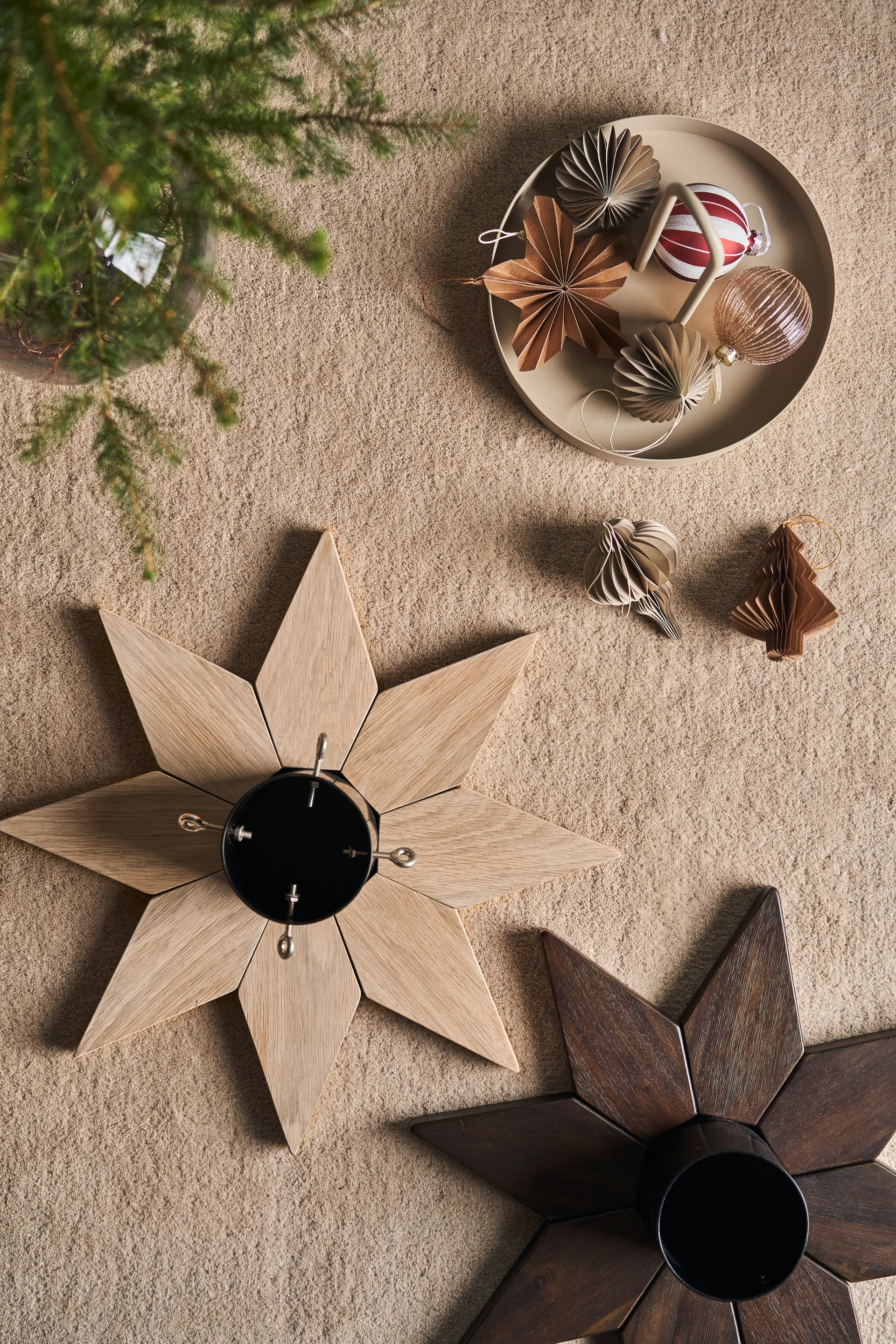 Norr Christmas tree trivet, White lasered Scandi Living