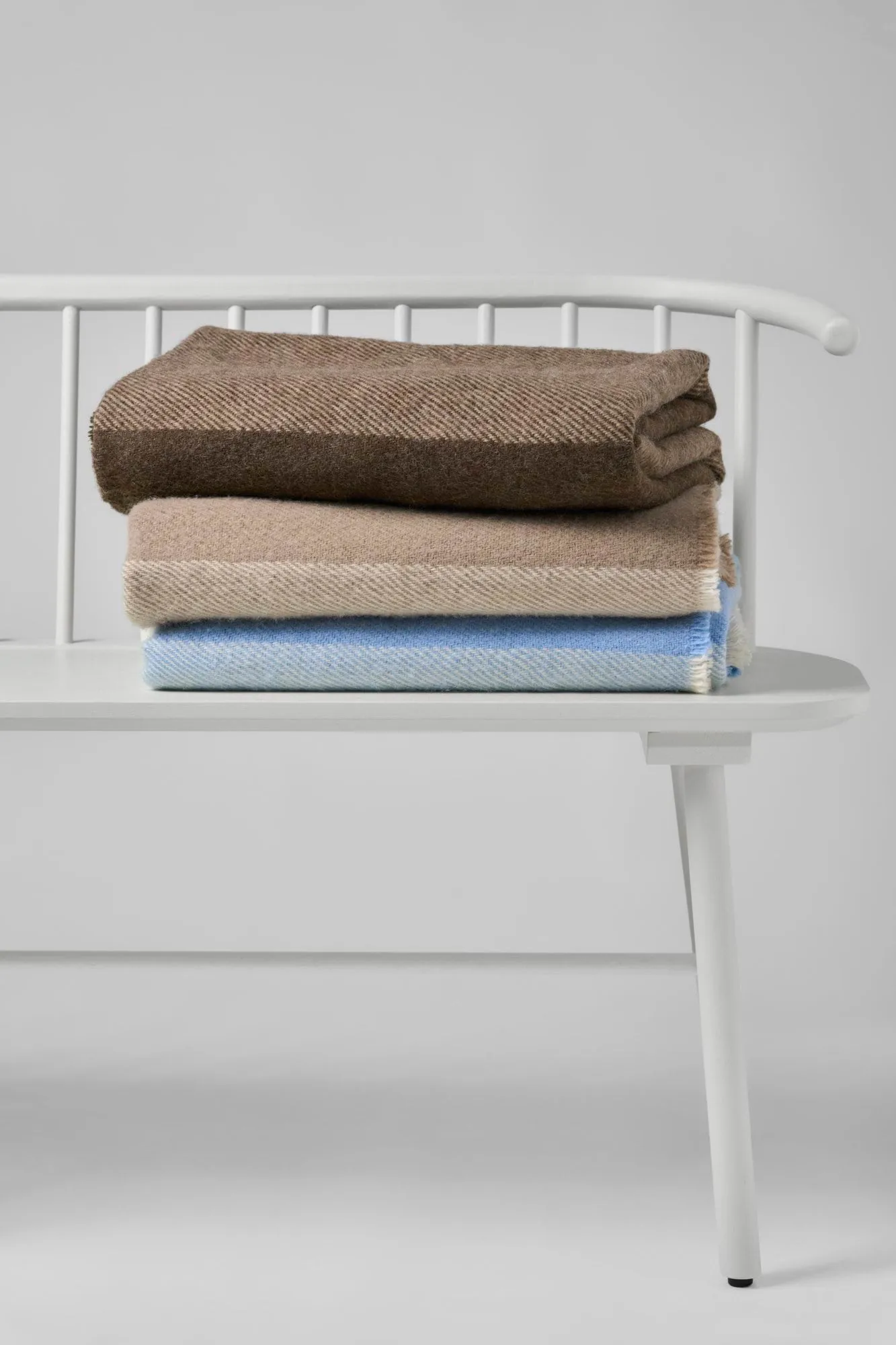 Row wool throw, Light blue, 120x185 cm Scandi Living Row wool throw, Light blue, 120x185 cm Scandi Living