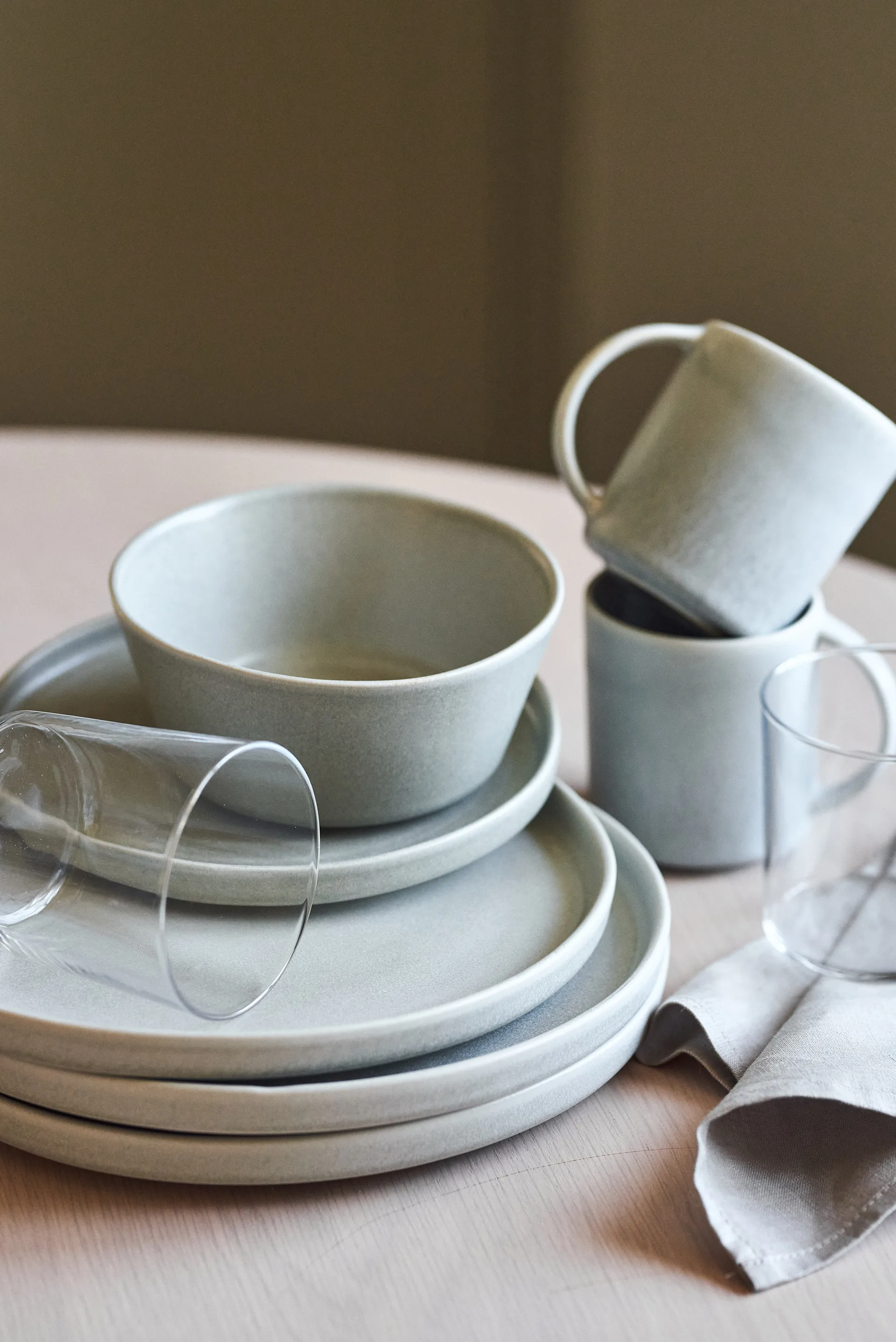 Sandsbro dinner plate, Light grey, Ø26 cm Scandi Living