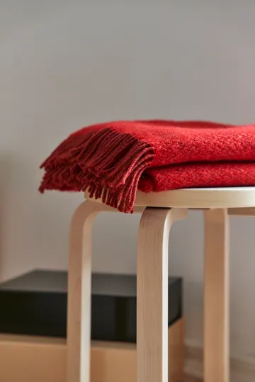 Sandstone wool throw 130x180 cm - Red - Scandi Living