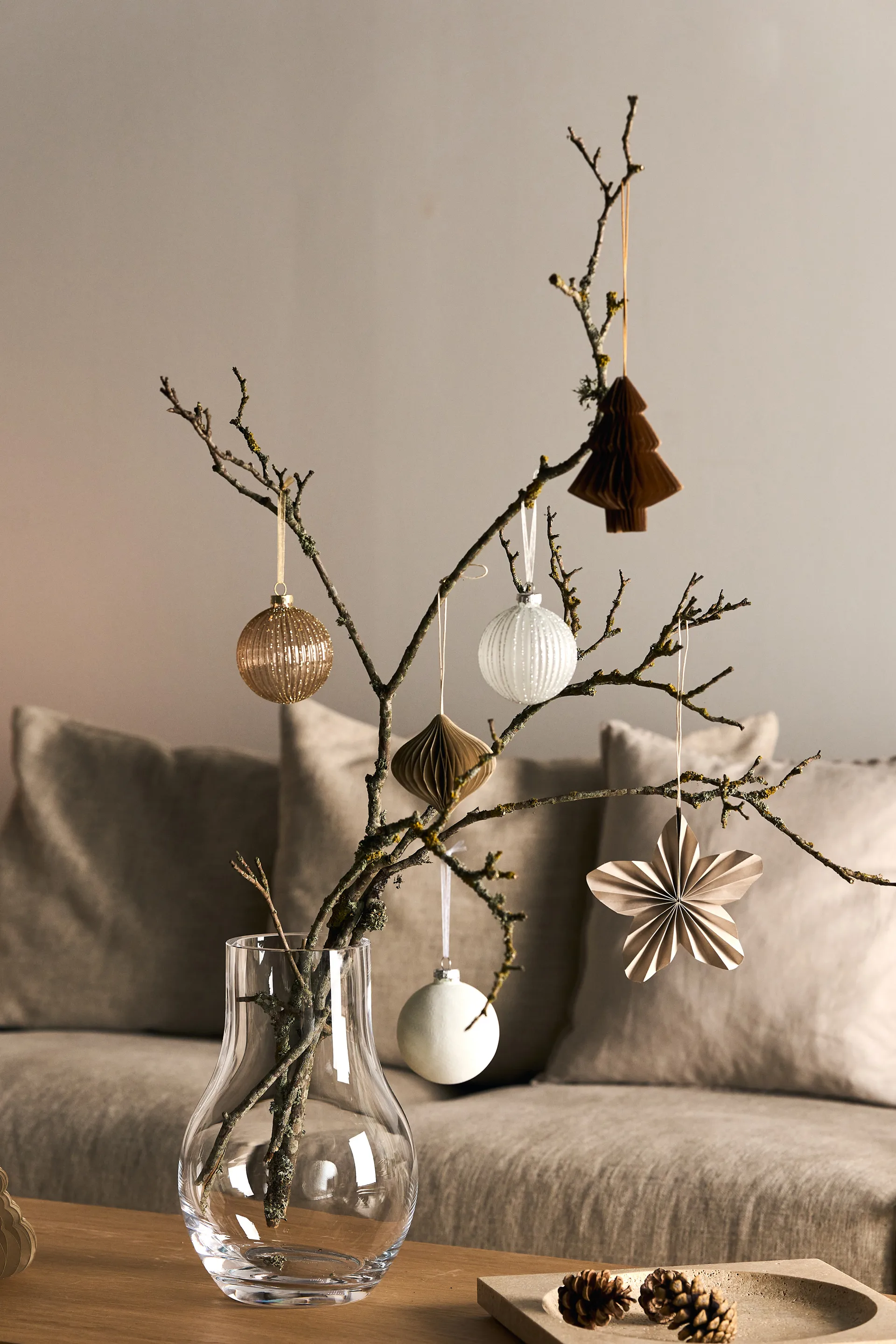 Snowing baubles 6-pack, White Scandi Living