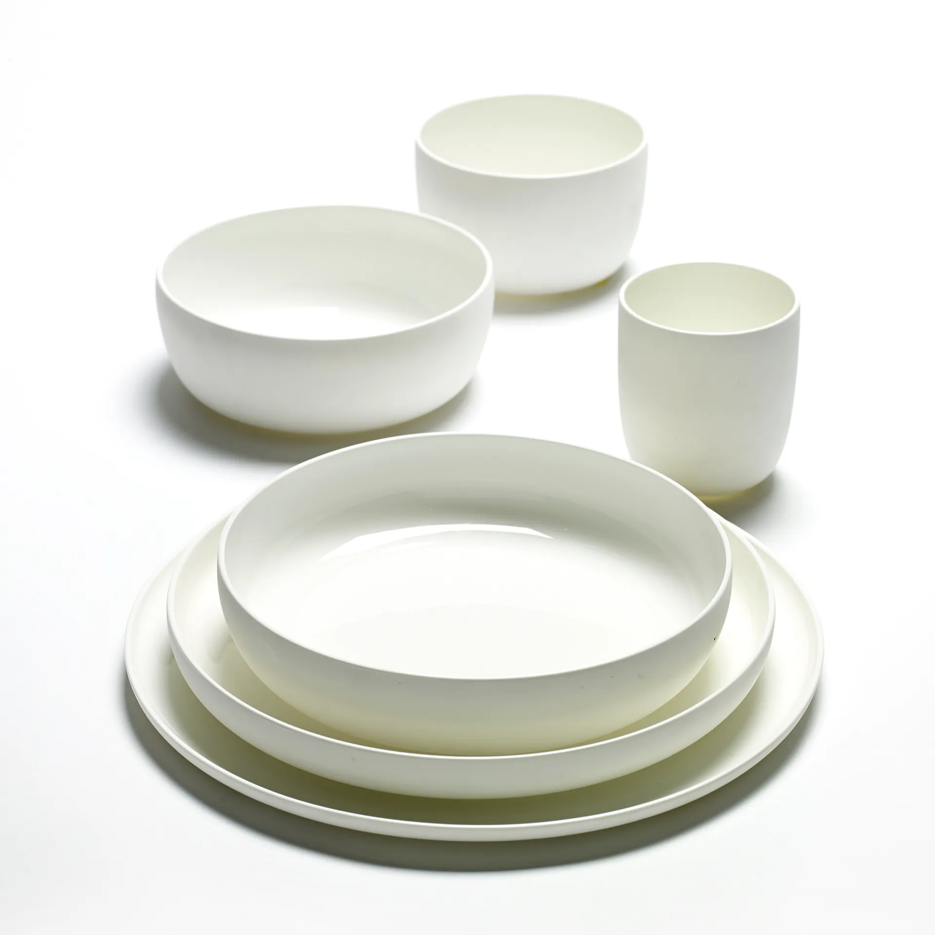 Base breakfast bowl with low rim white, 16 cm Serax