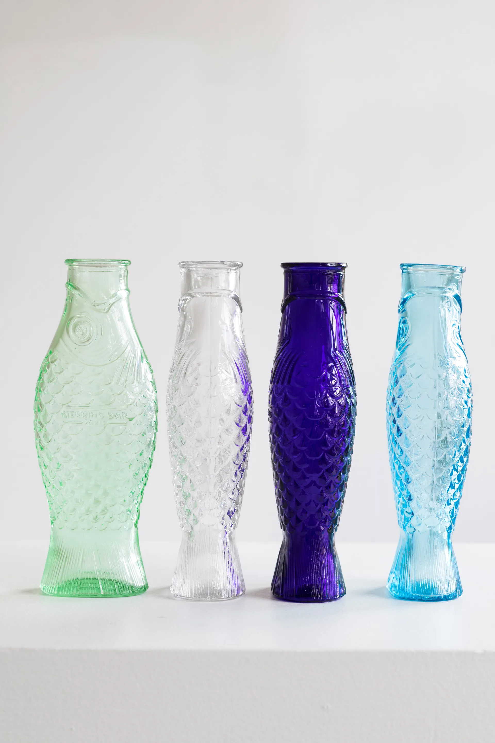 Fish & Fish glass bottle 85 cl, Transparent Serax