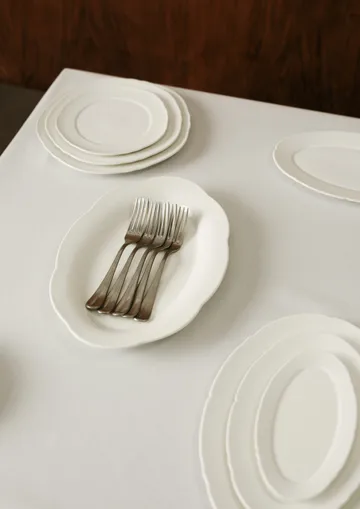 Silhouette oval deep plate L 21x30 cm 2-pack - White - Serax