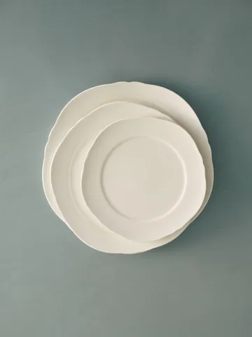 Silhouette plate M Ø23.5 cm 4-pack - White - Serax