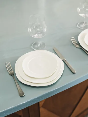 Silhouette plate M Ø23.5 cm 4-pack - White - Serax