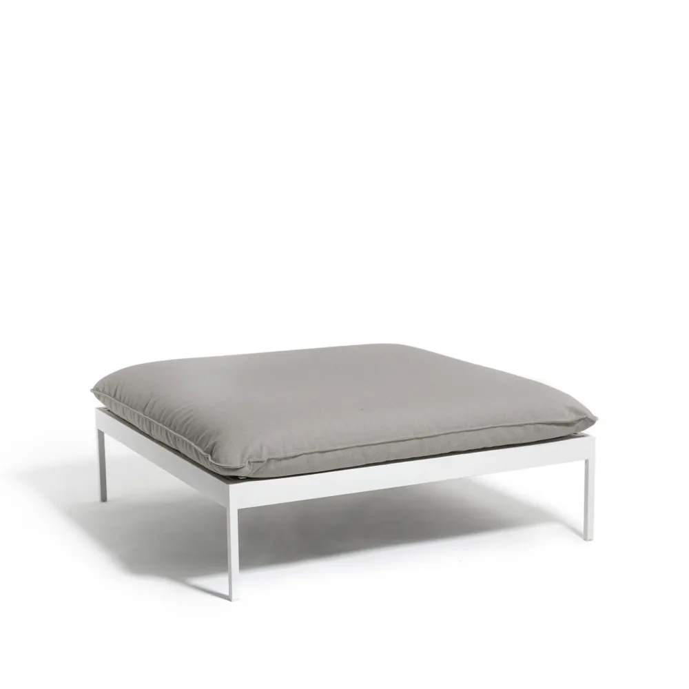 Bönan foot stool, Sunbrella Sling light grey, light grey aluminium frame Skargaarden