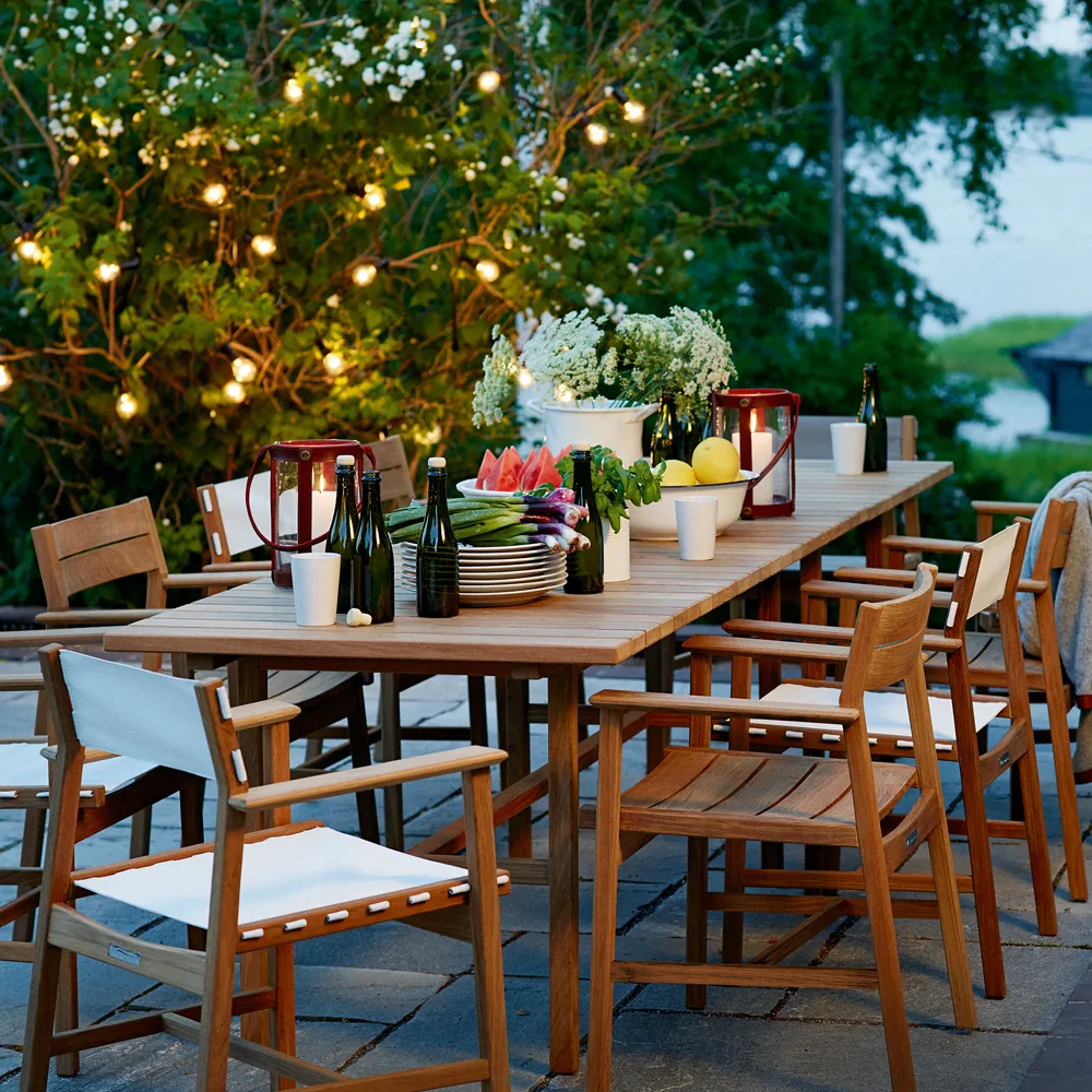 Djurö dining table round Ø110 cm, Teak Skargaarden