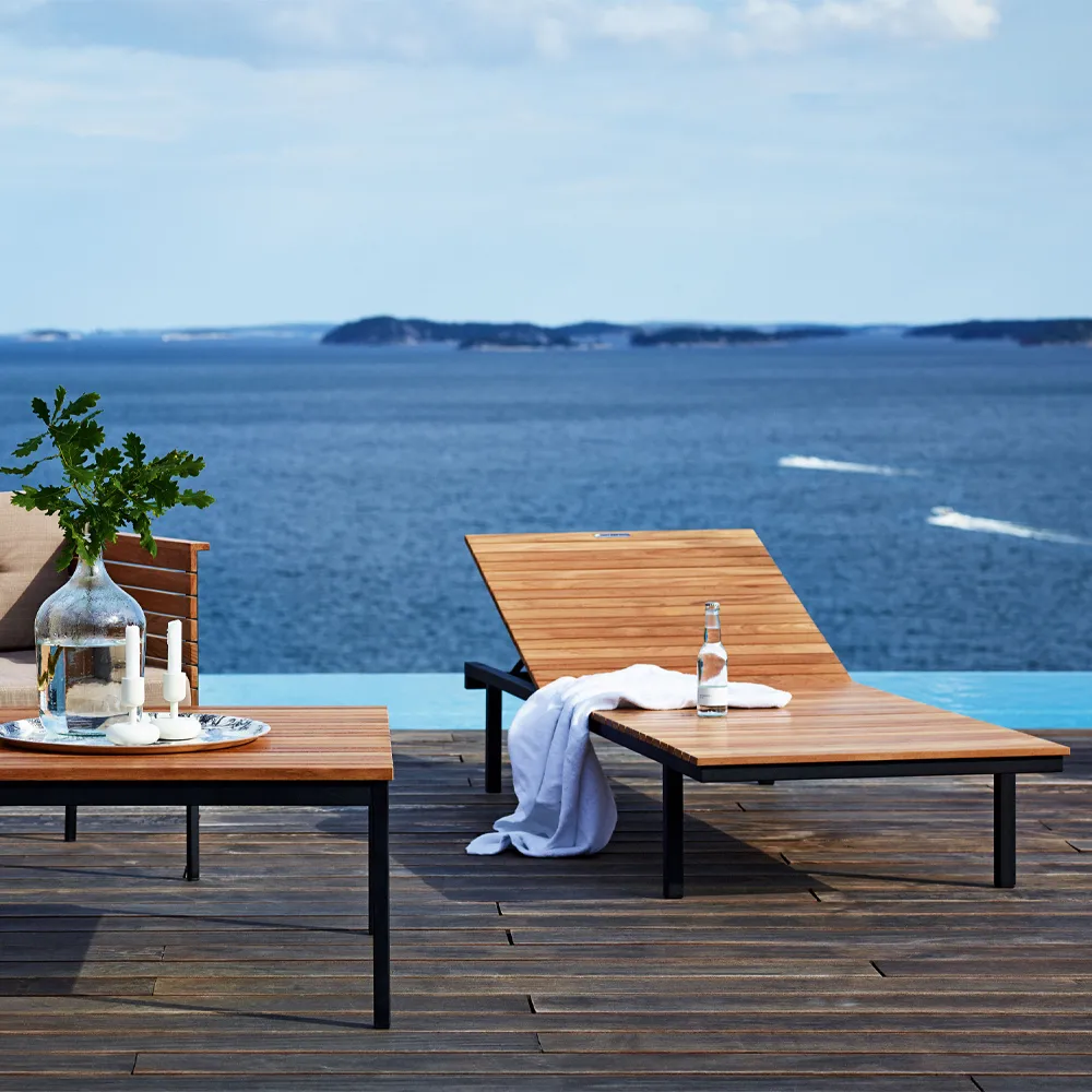 Häringe sun bed, Sunbrella Natté Nature Grey-teak-black Skargaarden