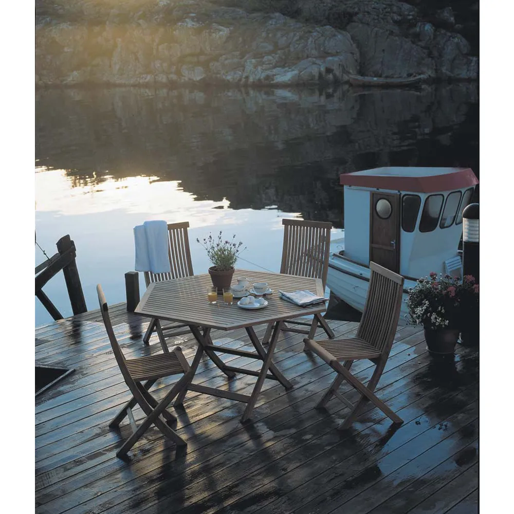 Viken table, Teak, large Skargaarden