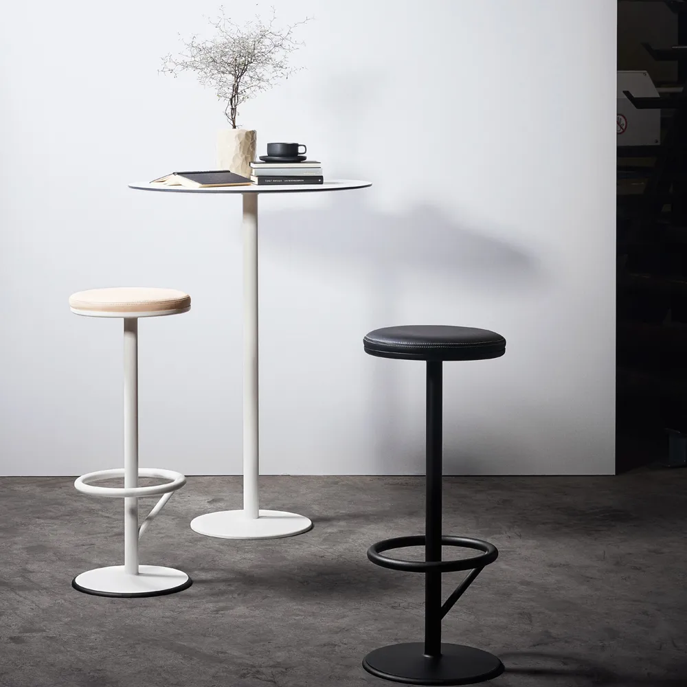 Orbit barstool high, White lacquer matte, light brown leather SMD Design