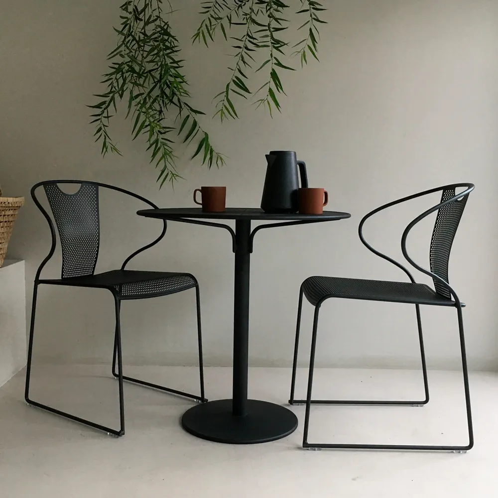 Piazza armchair, White SMD Design