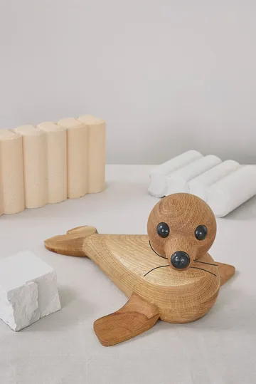 Anaana seal decoration 17 cm - Oak - Spring Copenhagen