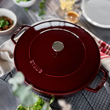 Staub Chistera braiser cast iron Ø24 cm - Grenadine red - STAUB