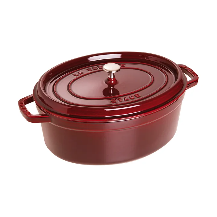 Staub La Cocotte oval cast iron pot 5.5 L - Grenadine red - STAUB